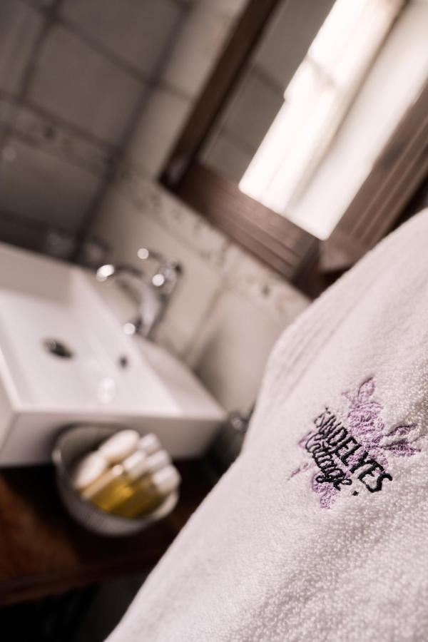 Zsindelyes Cottage Erpatak ภายนอก รูปภาพ